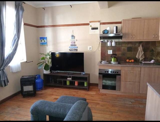 1 BEDROOM APARTMENT FOR SALE IN ALBERTVILLE